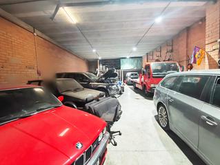 Nave industrial en Nucli Urb. 400 m en 2 plantas