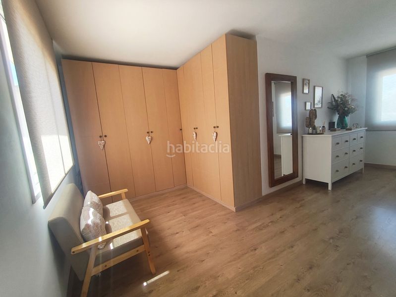 Foto 9a505086-a88c-4e48-b695-4e0046e5c20f. Casa amb xemeneia calefacció aparcament a Abrera