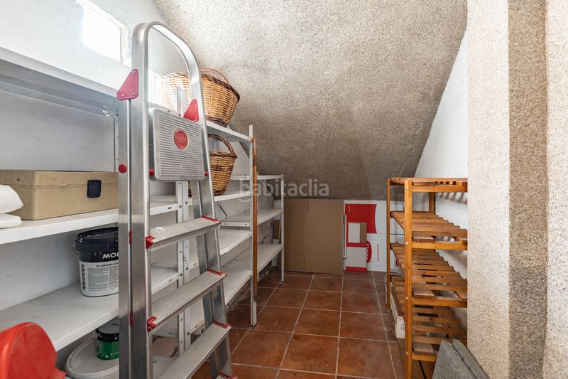 Foto e335c332-bf7d-4928-b90d-ddd10d76a6d0. Casa adossada amb calefacció aparcament piscina a Martorell