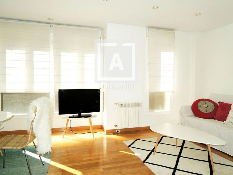 Foto 852594d4-0d87-4266-901c-f85dde13f0de. Rent flat with heating in El Viso Madrid