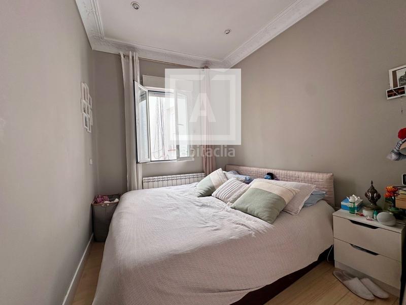 Foto bf7b0e37-74d3-4d88-84d2-812264c7a3b0. Etagenwohnung mit heizung in Trafalgar Madrid
