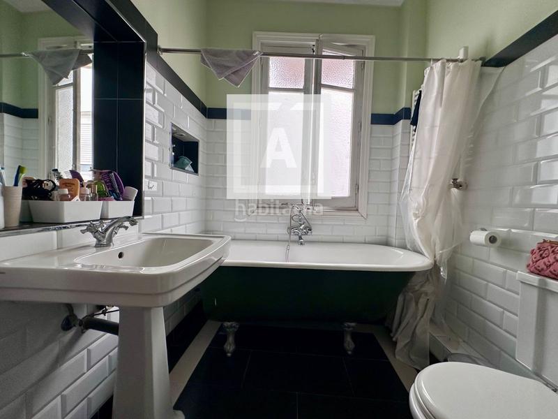 Foto c1145ff8-d96d-4570-85b6-562908076e2b. Etagenwohnung mit heizung in Trafalgar Madrid