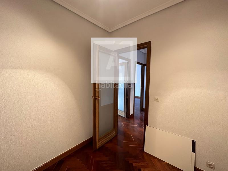 Foto c50b8dea-5a7a-4bc1-b141-47d23ff12e10. Flat in Centro Palencia