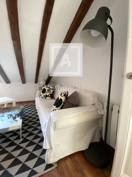 Foto 84b7e54f-f2bf-4bdb-8f4e-56e726bd2c4c. Piso  en venta sol en Embajadores-Lavapiés Madrid