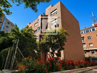 Pis  Felipe campos. Piso en venta  cruz del rayo