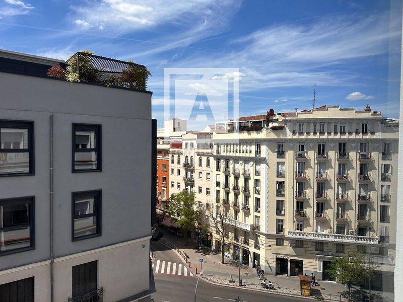 Foto bf0b0ee8-3297-49fc-96dc-7bb7ad88cee7. Pis amb calefacció a Goya Madrid