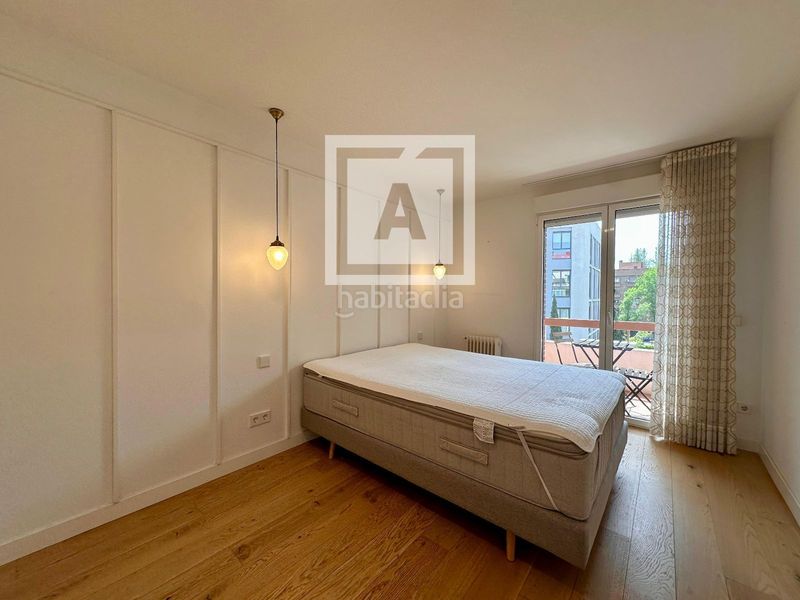 Foto 45cf4fa6-c8ce-4b38-b46c-b9054c40455b. Pis amb calefacció aparcament a Nueva España Madrid