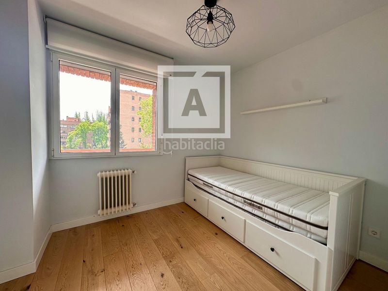 Foto 8ef64f83-27d5-4de0-94d4-2a5ef78d72df. Pis amb calefacció aparcament a Nueva España Madrid