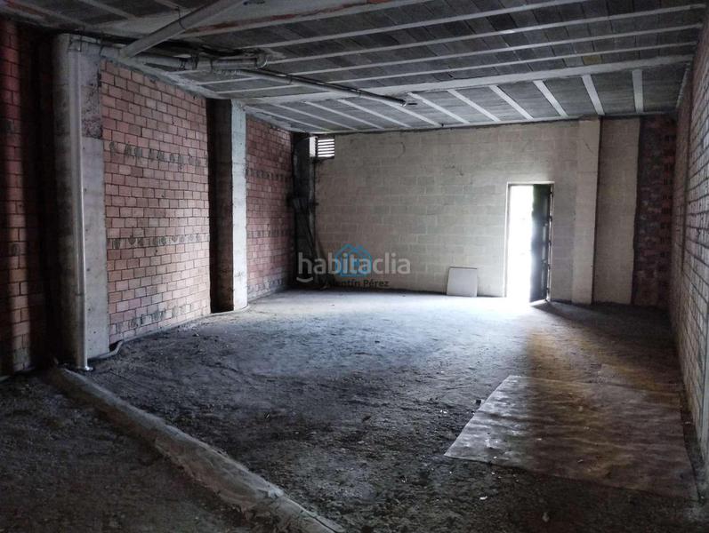 Foto 7035e006-114f-4ef0-87fe-75ac31435dd8. Local comercial en Fene