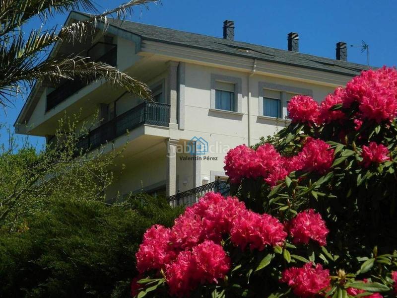 Foto cbd43dae-19db-4121-8177-e1c8208c452f. Edificio en Incio (O)