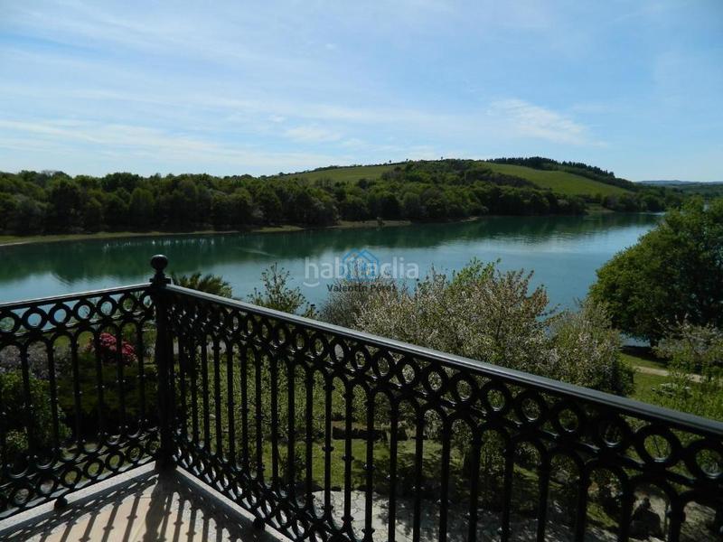 Foto 6bcb0a49-9c0f-4ca1-9fd7-ee7308ca9fa2. Edifici a Incio (O)