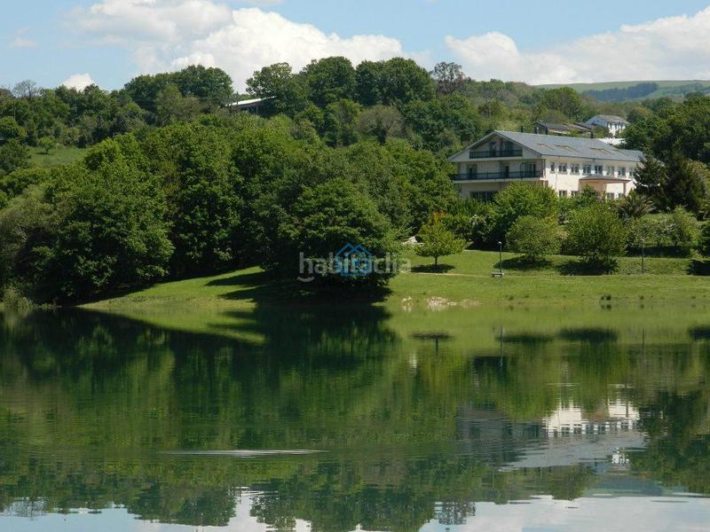 Foto 9767abc7-c0db-4e2f-99b9-6561e358c14c. Edifici a Incio (O)