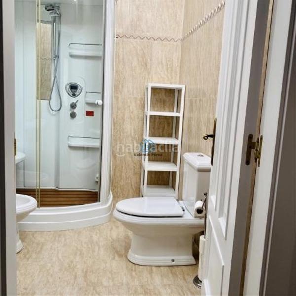 Foto ec8eda58-7737-4352-b4d8-0b925b47d358. Chalet mit parking pool in Valdoviño