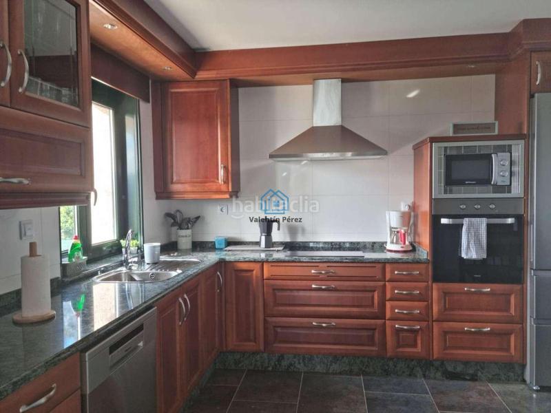 Foto 3b34e247-ad4a-4826-b031-ee93f23fcfa6. Chalet avec parking piscine dans Valdoviño