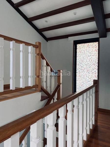 Foto f467a4b6-ed0b-49bf-85e1-2100b57140fe. Chalet avec parking piscine dans Valdoviño