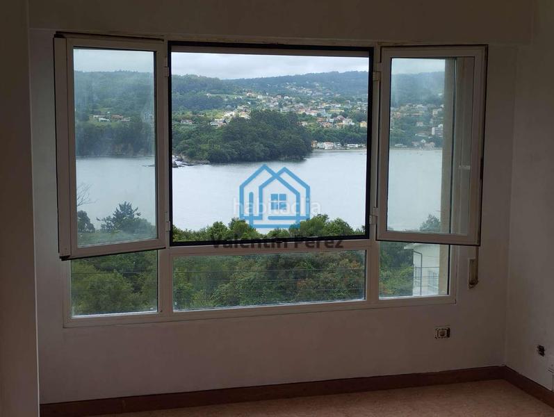 Foto 63acee77-af1f-498c-ae38-77cacc56cb27. Piso en Pontedeume