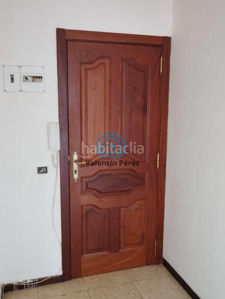 Foto 9bd5c4f0-f12c-44a9-bc96-68be7431ca81. Piso en Pontedeume