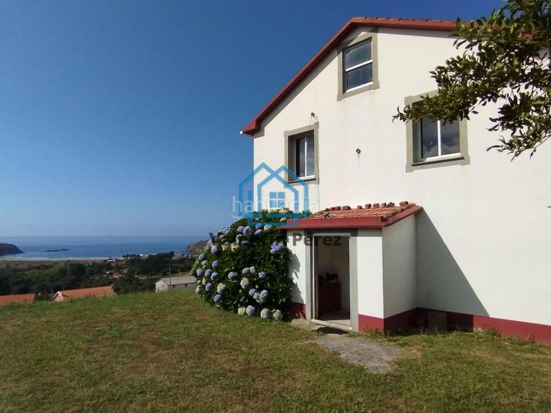 Foto a004c914-49a2-424d-b8c7-07173c3c2a4c. Haus mit heizung in Valdoviño