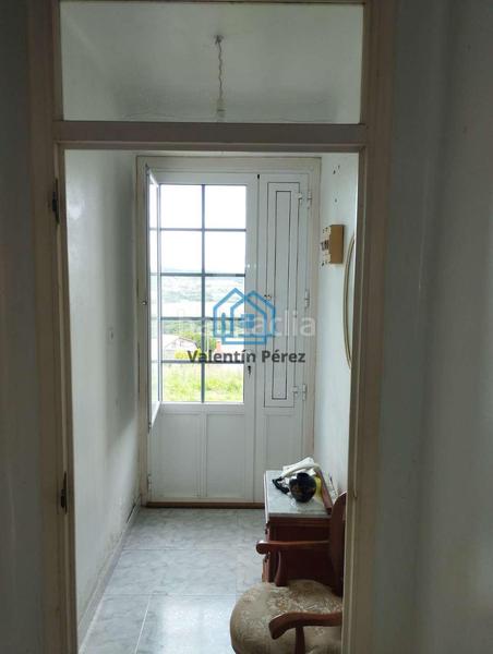 Foto f06f47c1-cfc3-44ec-a60d-156c523ea4e2. Haus mit heizung in Valdoviño