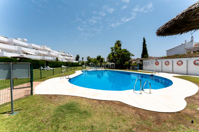 Foto bfb50c4a-a625-4375-aad2-6437fea875c0. Piso  en plana baja en urb el paraiso - en Paraiso - Barronal Estepona