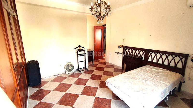 Foto 18e65c7e-5f23-450f-bb85-a16653f86529. Piso  en venta en calle manuel de la revilla (pedregalejo) en Málaga