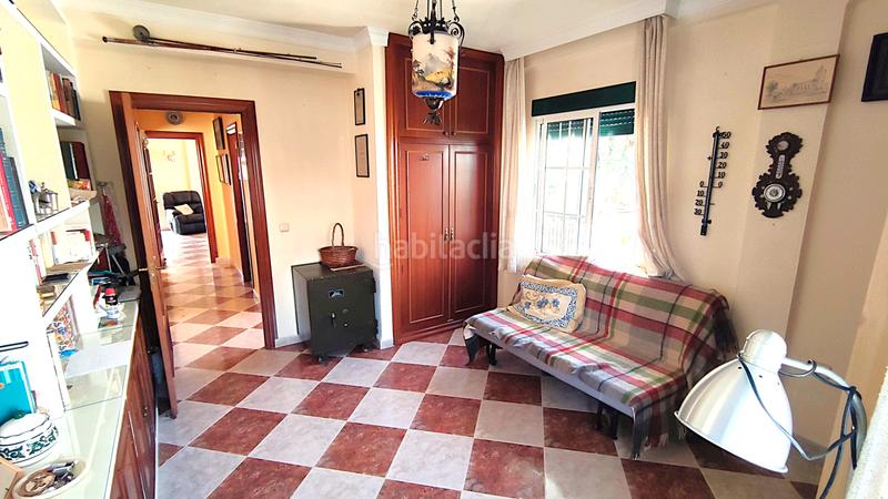 Foto 4e76a1a0-b367-4607-9775-6eb6ed8468a6. Piso  en venta en calle manuel de la revilla (pedregalejo) en Málaga
