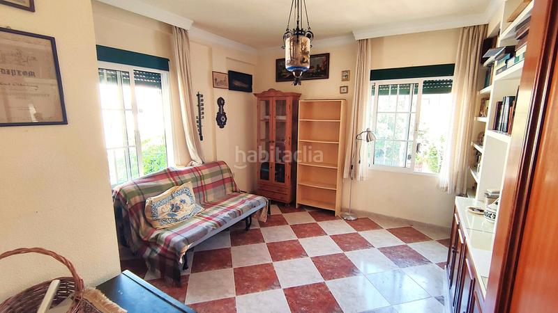Foto f70d7ace-5ba8-4cd0-877d-868f689da477. Piso  en venta en calle manuel de la revilla (pedregalejo) en Málaga