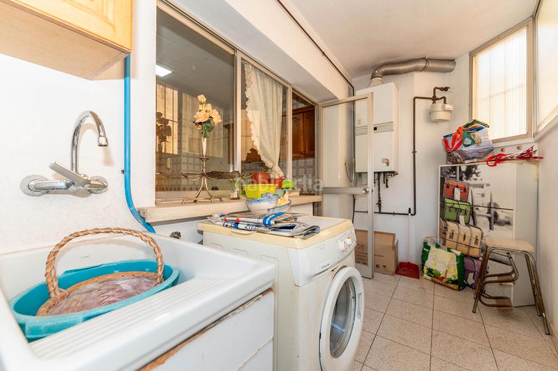 Foto c3b66fad-f732-47f6-ad82-756ba7b07ebf. Attique avec cheminée parking dans Limonar Málaga