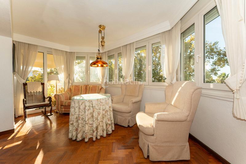 Foto f268ae3a-6b80-41da-920c-9d26d1c6b51b. Attique avec cheminée parking dans Limonar Málaga