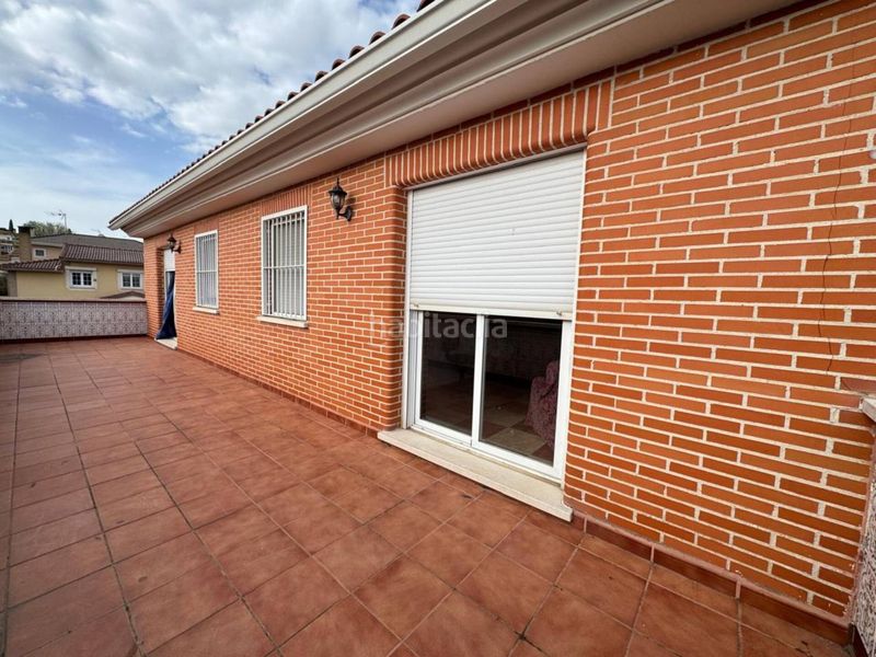 Foto d5ea6b30-6f46-409e-8c31-7070907b7097. Casa amb calefacció aparcament piscina a Meco pueblo Meco