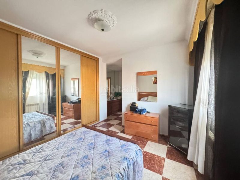 Foto dab729f3-5981-46a8-b6a8-486724b10d5b. Casa amb calefacció aparcament piscina a Meco pueblo Meco
