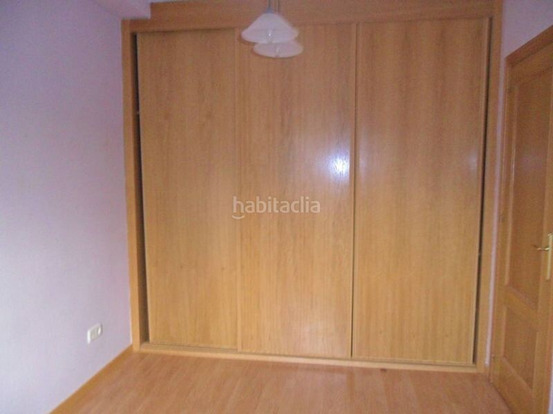 Foto df0c251c-aa54-4746-8c3d-cb9cb6370ac7. Pis amb calefacció aparcament a Valdeavero