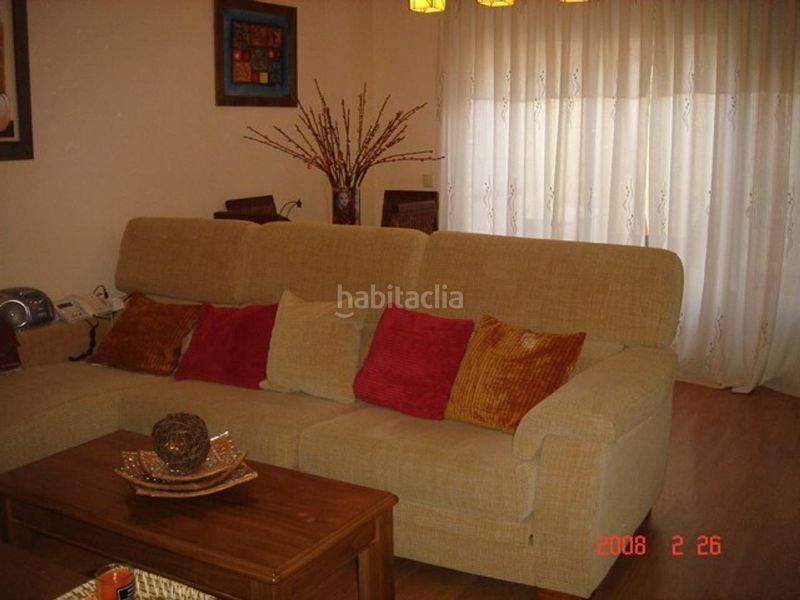 Foto fdb87634-d5fd-4dba-bbeb-dd0f12f57dd0. Pis amb calefacció aparcament a Valdeavero