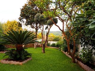 Casa a Vista Alegre. Chalet adosado dentro del casco urbano