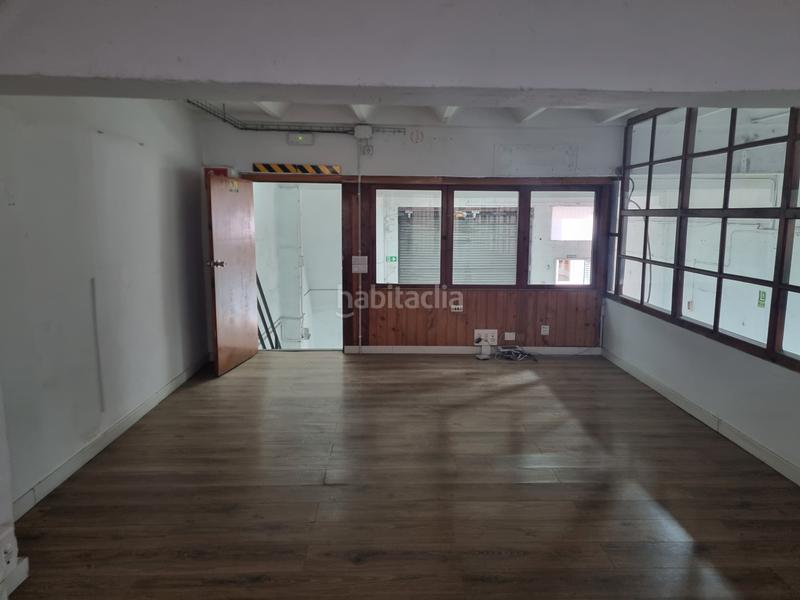 Foto e02ab606-39d5-490c-8ca1-e1e30b48f8f7. Local comercial a Eixample Mataró