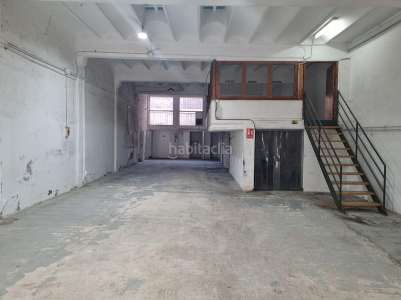 Foto f6e75f41-1e53-4b62-b7e8-e6b808a91c2e. Local comercial a Eixample Mataró