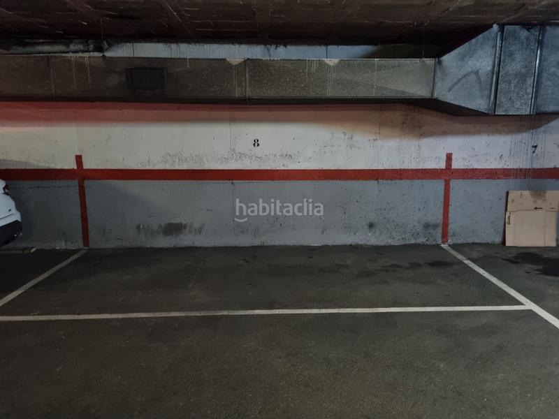 Foto c6726621-3fdb-41d3-ad2c-bfa9bc72ed1a. Posto auto in Cerdanyola Sud Mataró