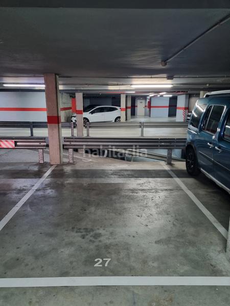 Foto e37149f9-d662-4a63-8b5c-cb81953769a9. Parking voiture dans Centre Mataró