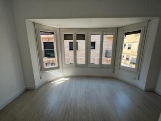 Pis a Calella. Pis recent reformat a calella