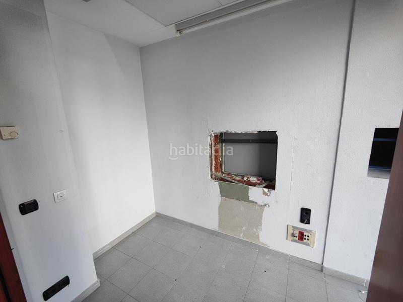 Foto f9921960-0806-4f8f-b717-9868f60c88ba. Local commercial dans avinguda del país valencià 44 dans Vila Joiosa (la)