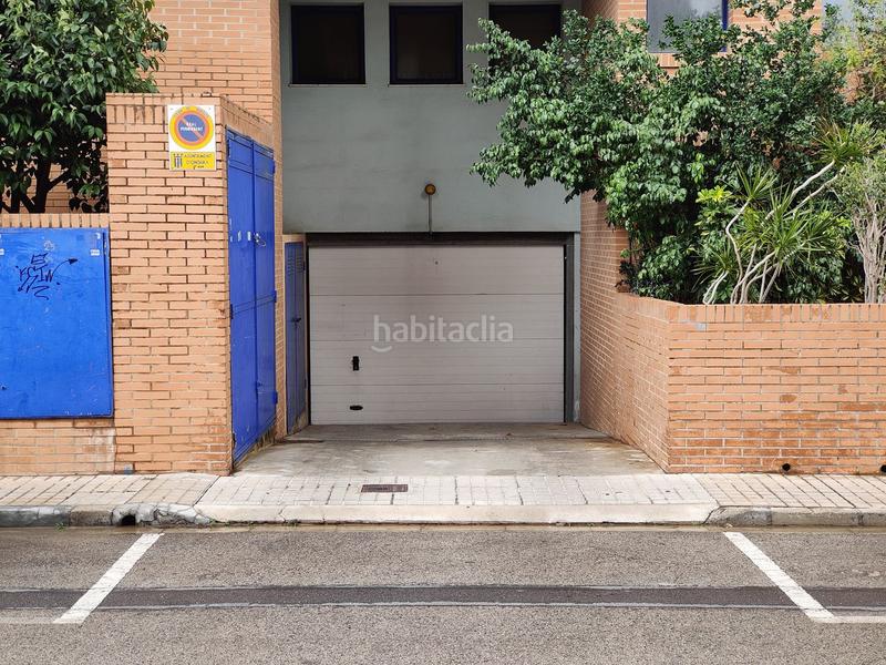 Foto 00e93cda-6810-47ba-8b13-3b04dd41b41e. Parking coche en carrer el verger 21 en Ondara