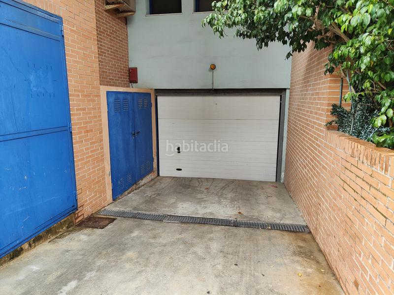 Foto c7506995-fdbe-448d-a513-f37a125f3c63. Parking coche en carrer el verger 21 en Ondara