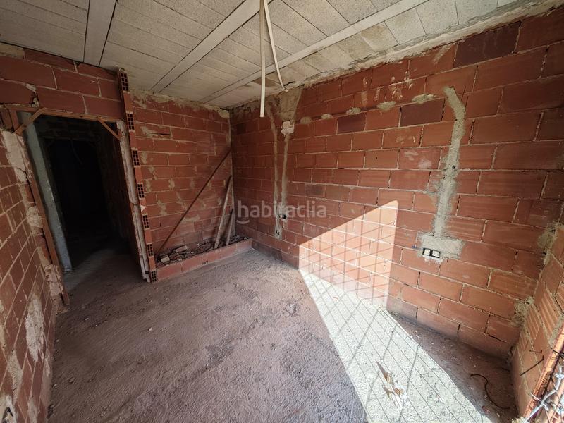 Foto 47755d1d-6a3d-4c7c-816c-43bac377593c. Edifici a avinguda d'alacant 8 a Parcent