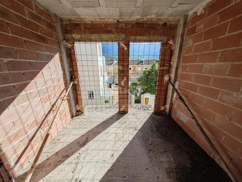 Foto 51ca0082-4ef0-4d65-994e-d93d8b1fb433. Edifici a avinguda d'alacant 8 a Parcent