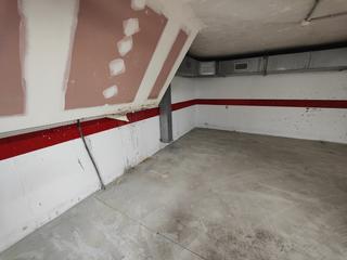Aparcament cotxe a Avenida valencia 25. Plazas de parking en pego