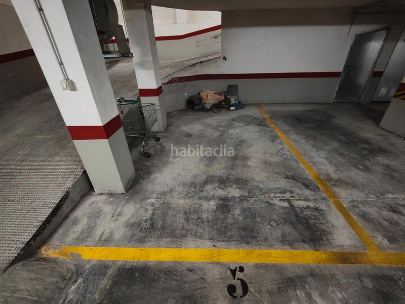 Foto afdafd9a-ae01-4f2f-ae1a-77bdf1b28463. Autoparkplatz in carrer beniteixir 7 in Font d´en Carròs (la)