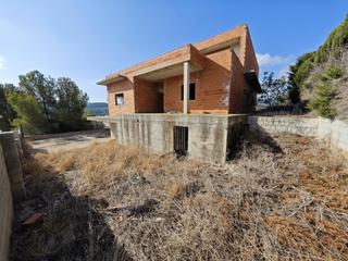 Chalet in Urbanització la serreta 50