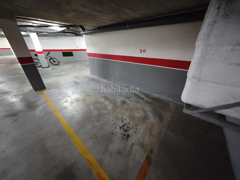 Foto 50b586d3-e1ee-48f2-aa7a-da75656e694a. Parking voiture dans carrer de sant joan bosco 37 dans Campello (el)