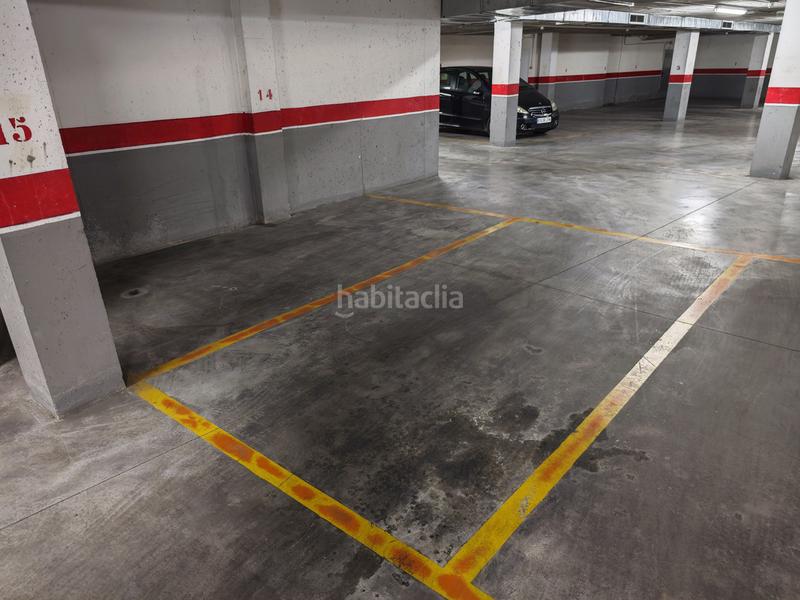 Foto e8537e94-848a-4c0c-99ad-5d4149b32f4d. Aparcament cotxe a carrer de sant joan bosco 37 a Campello (el)