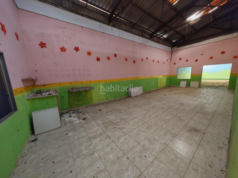 Foto 11a100a0-83f3-4f6d-aea3-c85afcda1a5b. Local comercial a carrer sant pere 68 a Plaza Elíptica - República Argentina Gandia